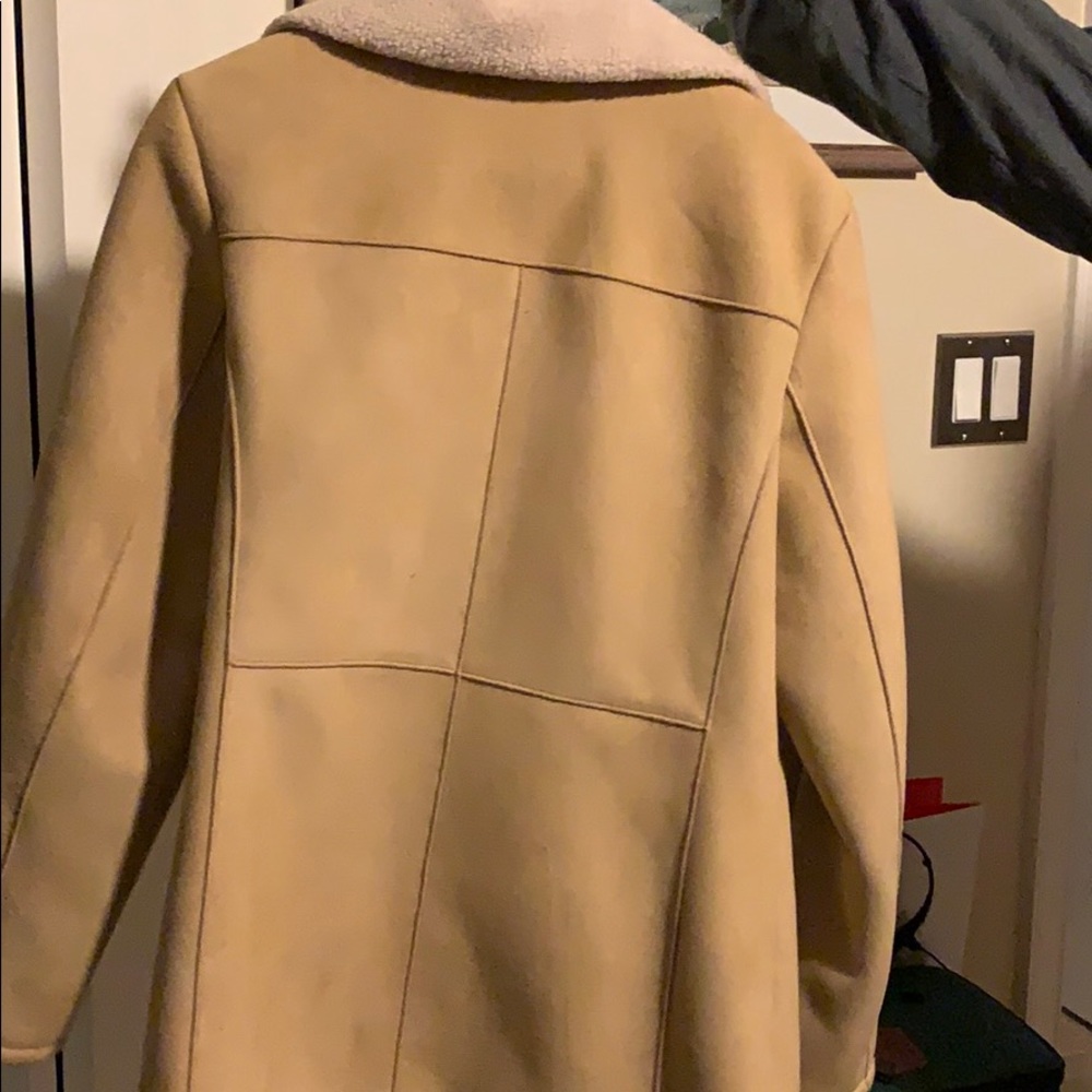 Jacket - Picture 3 of 6